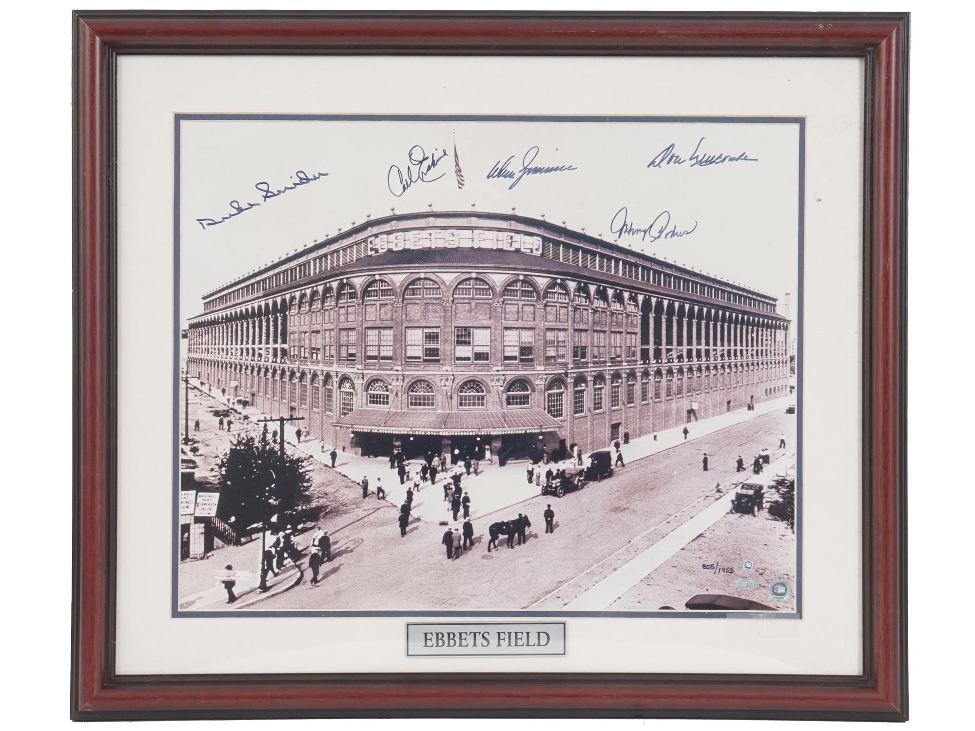 EBBETS FIELD PHOTO W BROOKLYN DODGERS AUTOGRAPHS